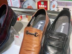 -云柏鞋业(十里堡店)