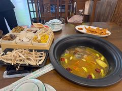 -菌乡缘·野生菌蒸汽鱼火锅(江边夜市店)