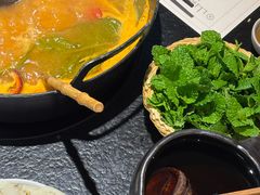 -山缓缓火锅(苏州仁恒仓街店)