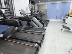 -即刻健身馆(对外经贸店)