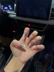 -尤米一站式美甲美睫