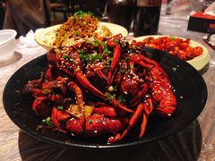 -巴厘龙虾·榜首油焖大虾(音乐学院·沿江酒馆店)