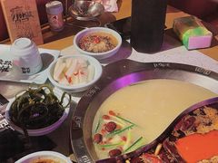 -麻辣英雄重庆火锅(二城广场店)