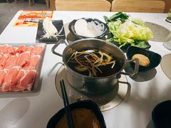 -呷哺呷哺 黄金牧场 (新中关购物中心店)