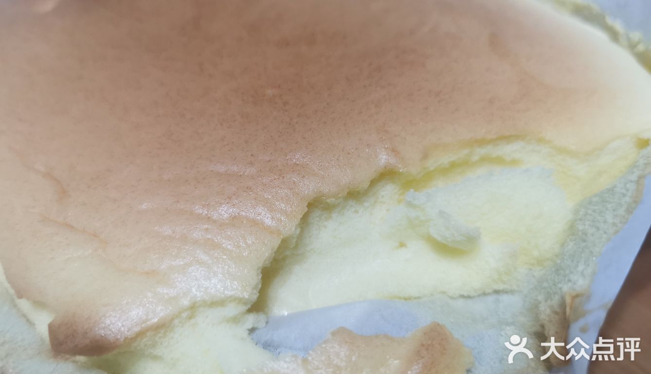 0失败戚风蛋糕攻略 1.三个鸡蛋，蛋白蛋黄分开装