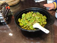 外婆蚕豆米-刘胖子家常菜·蹄花焖藕(中南店)