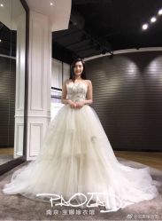-南京宝娜嫁衣婚纱礼服馆(中央路店)