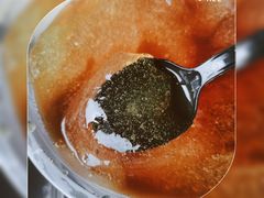 手搓冰粉-正南齐北·老街糯米团(洪崖洞店)