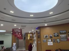 -雅悦齿科(顾村公园店)