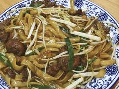 传统干炒牛河-荔银肠粉(建六店)