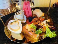 -松山湖凯悦酒店·Café自助餐厅·周末火舞秀表演