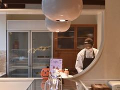 -VERIE BAKEHOUSE