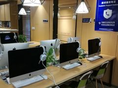 -沃尔得国际英语(泉城路校区)