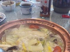 -阿婆情腊排骨火锅(金虹路店)