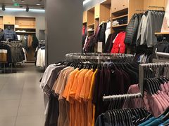 -H&M(华润万象城店)