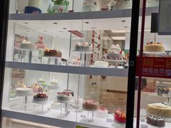 面包甜点陈列柜-味多美蛋糕(静安庄店)