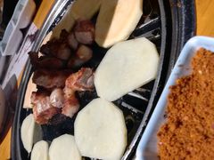 -唯成•韩国炭火烤肉 유성고기