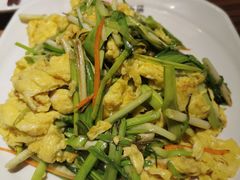 -六泰居·尔滨地标·东北菜(松北店)