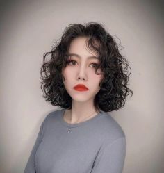 -罗亚帝造型