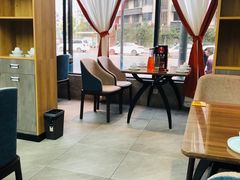 -有红鸡毛店·川菜(建设路店)