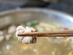 -周老三跷脚牛肉·全牛火锅(非遗传承店)