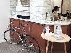 -Onirii Coffee(长乐路店)