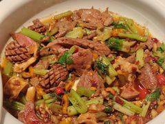 -阿财老铺·老蚌埠龙虾城(华夏总店)