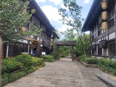 -茅山东方盐湖城景区