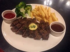 -WOLFGANG PUCK KITCHEN & BAR(迪士尼小镇店)
