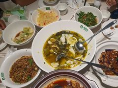 -绿草地·湘菜(7mall店)