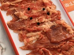 -毛辣果·贵州红酸汤牛肉火锅(西单店)