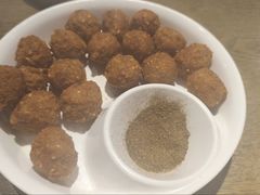 干炸丸子-河沿肉饼Beijing Pie(东华门店)