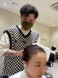 -蘑菇发型