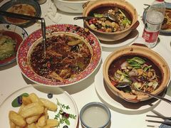 -八府香鸭·啫啫煲(华山路店)