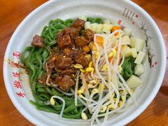 特色三合一-手擀菠菜面(西康路店)