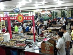 大堂-八一路好吃街(雨田商务大厦店)