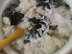-小许三鲜砂锅馄饨店(家多乐烟酒店)