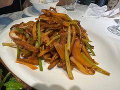 茶树菇爆爽肉-春暖花开(西溪店)