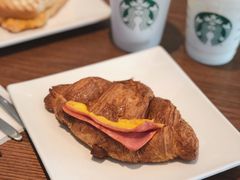 火腿芝士可颂-星巴克(汕头群光广场店)