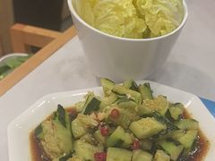 -鲁员外地锅鸡地锅鱼(古墩路店)
