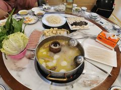 -朴小妹人参鸡汤火锅(长白山万达店)