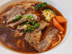 金牌红烧牛肉面-康师傅私房牛肉面(马泉营奥莱店)