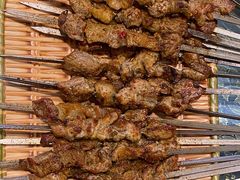 -牧场烧烤餐饮广场