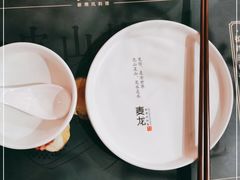 -麦龙·新港风料理(江汉路店)