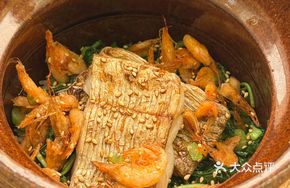 Taitai Fish with Cherry Shrimp and Chinese Cabbage