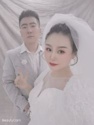 点击看大图 -十孕纪高端孕妇亲子摄影
