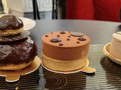 -Salon de The de Joel Robuchon(外滩18号店)