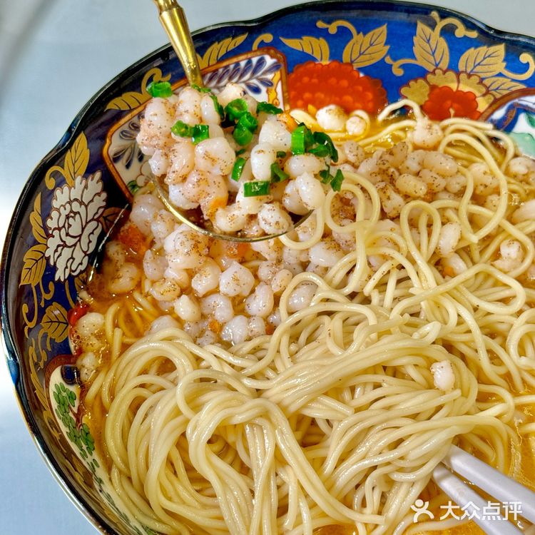 一个隐藏在上海街头的米其林面馆•雲和面馆