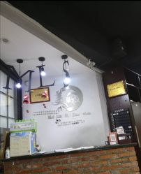 -镁连社·美联社