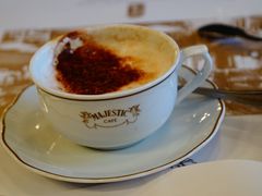 -Majestic Café